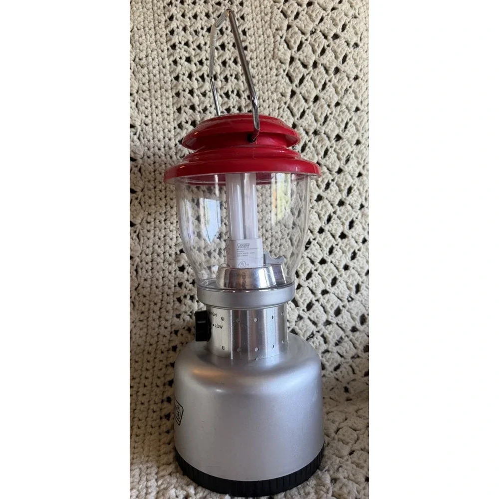 Coleman Retro Camping Lantern 5312 Series Battery Operated Tested Works
